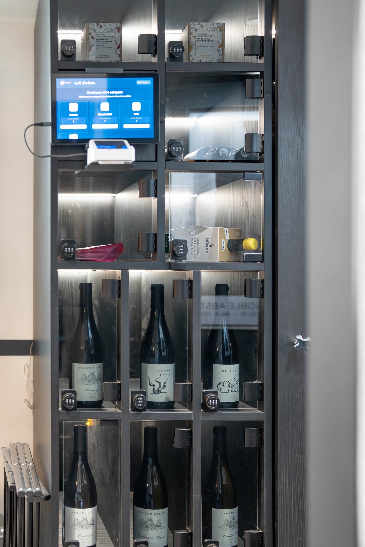 Cave connectée Jalunia avec sélection de vins de Bourgogne